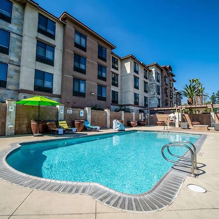 Country Inn & Suites By Radisson, Ontario At Ontario Mills, Ca المظهر الخارجي الصورة